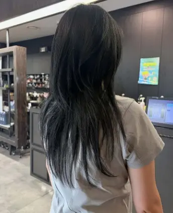 염색 시술 후 고객 리뷰 사진 1